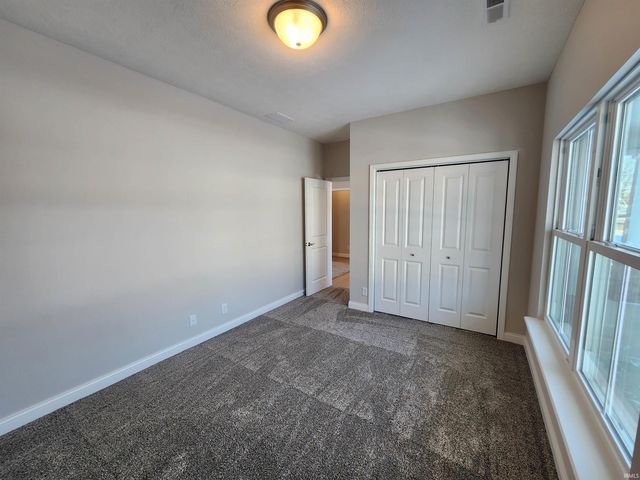 1059 E Wabash Street, Frankfort, IN 46041