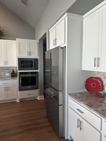 401 Brena CV, Liberty Hill, TX 78642