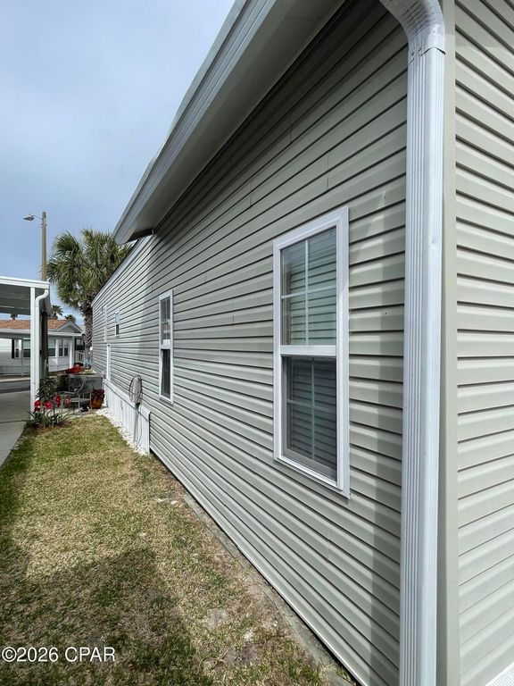 Image 5 of property listing at 1219 Thomas Drive 279, Panama City Beach, FL 32408