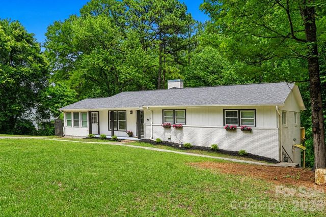 716 Grandview Drive NE, Concord, NC 28025