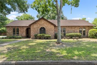8903 Echo Valley Drive, Houston, TX 77055