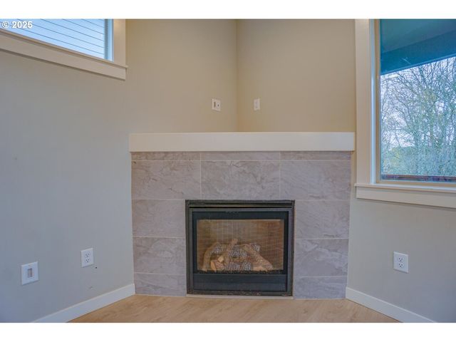 7036 N MONTGOMERY Way, Ridgefield, WA 98642