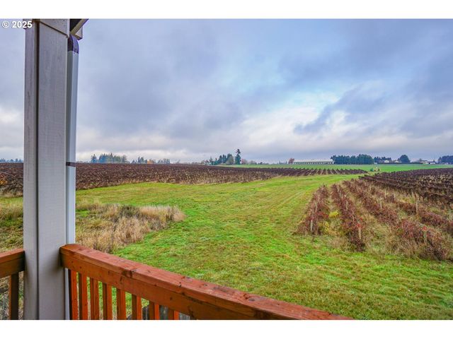 7036 N MONTGOMERY Way, Ridgefield, WA 98642