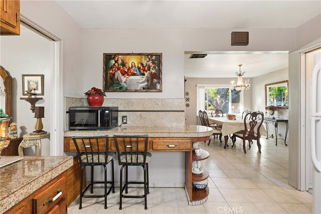 1110 V, Merced, CA 95341