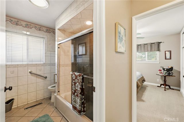 1110 V, Merced, CA 95341