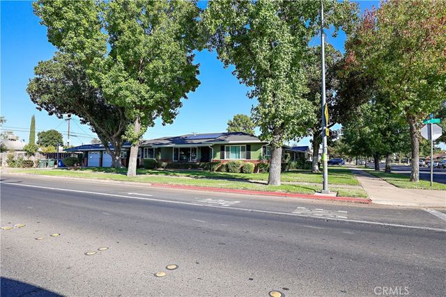 1110 V, Merced, CA 95341