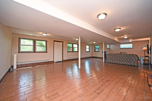 2516 Fairhill Drive, Cincinnati, OH 45239