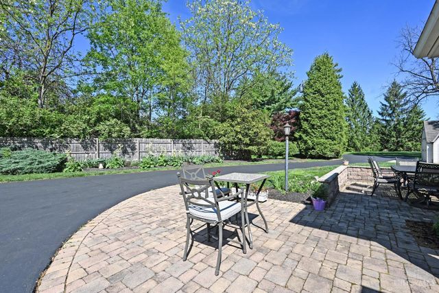 2516 Fairhill Drive, Cincinnati, OH 45239