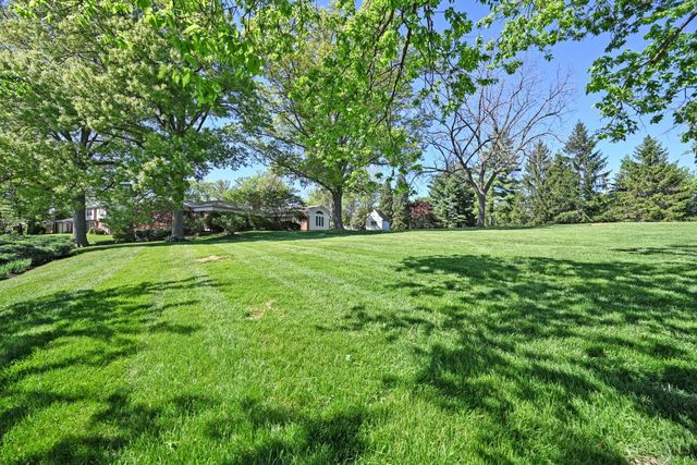 2516 Fairhill Drive, Cincinnati, OH 45239