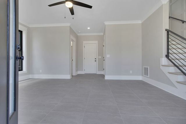 1419 Doc Johns Blvd, Murfreesboro, TN 37128
