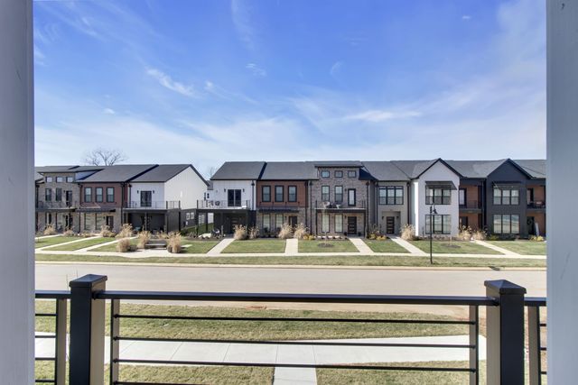1419 Doc Johns Blvd, Murfreesboro, TN 37128