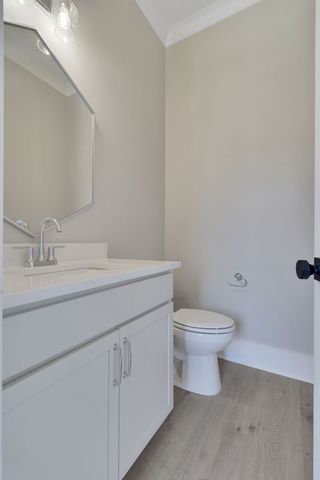 1419 Doc Johns Blvd, Murfreesboro, TN 37128