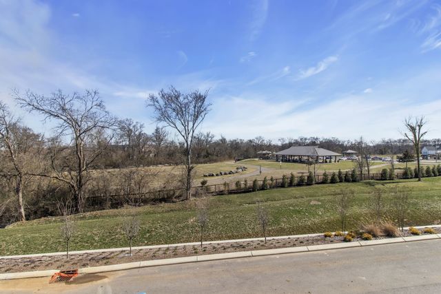 1419 Doc Johns Blvd, Murfreesboro, TN 37128