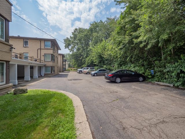 503 N Riverview Drive, Parchment, MI 49004