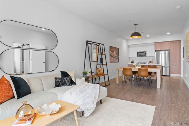 2880 Zuni Street 301, Denver, CO 80211