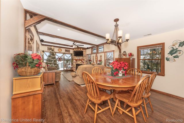 1491 Division Drive, Hartland Township, MI 48353