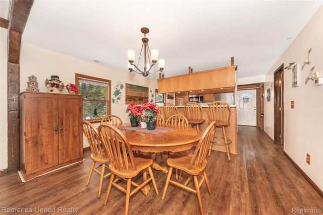 1491 Division Drive, Hartland Township, MI 48353