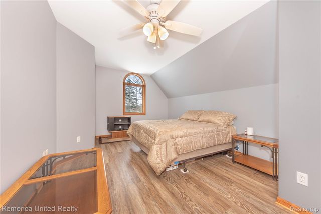 1491 Division Drive, Hartland Township, MI 48353