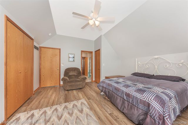 1491 Division Drive, Hartland Township, MI 48353