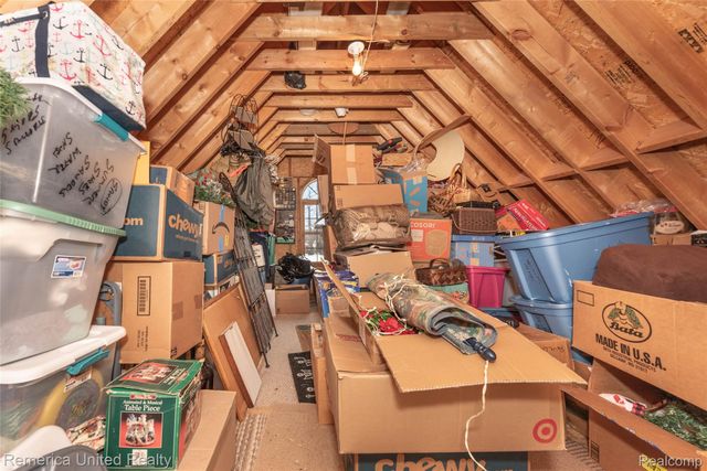 1491 Division Drive, Hartland Township, MI 48353