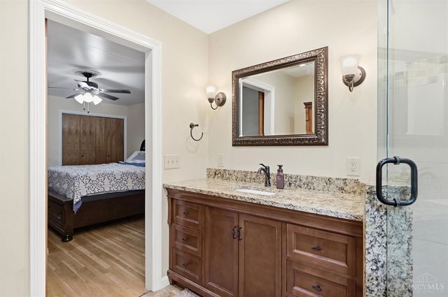 215 Compton Road, Wyoming, OH 45215
