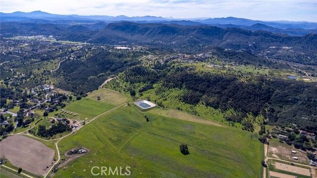 15300 Round Tree Road, Valley Center, CA 92082