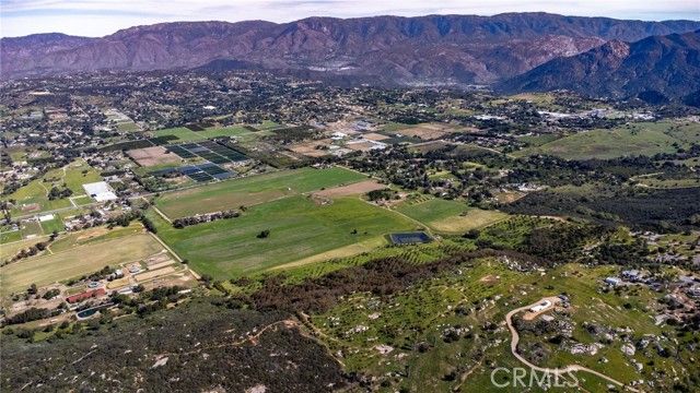 15300 Round Tree Road, Valley Center, CA 92082