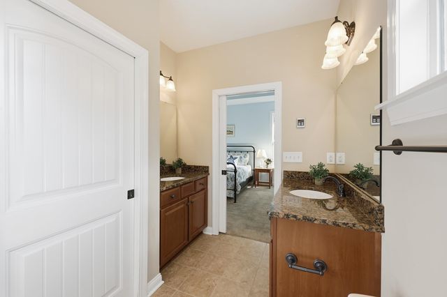 15 Flaggpoint Ln., Murrells Inlet, SC 29576