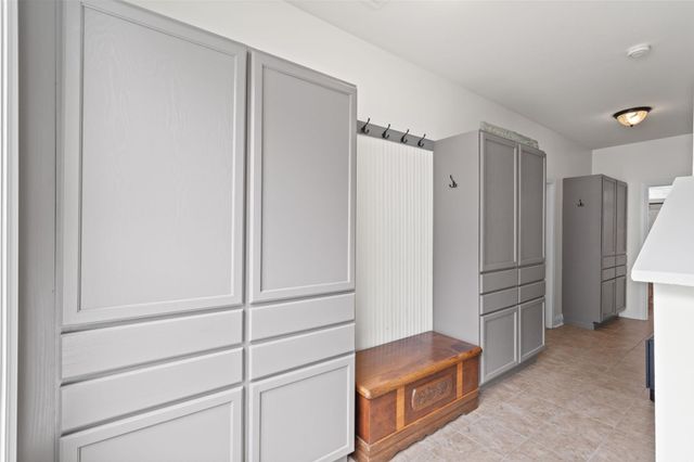 15 Flaggpoint Ln., Murrells Inlet, SC 29576