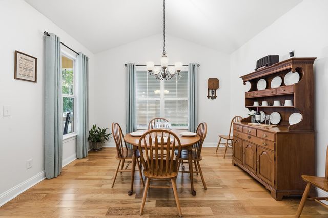 15 Flaggpoint Ln., Murrells Inlet, SC 29576