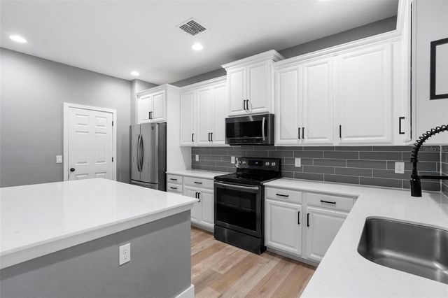 684 SEVEN OAKS BOULEVARD, Winter Springs, FL 32708