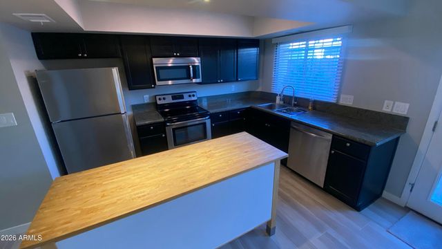 1508 W CAMPBELL Avenue, Phoenix, AZ 85015
