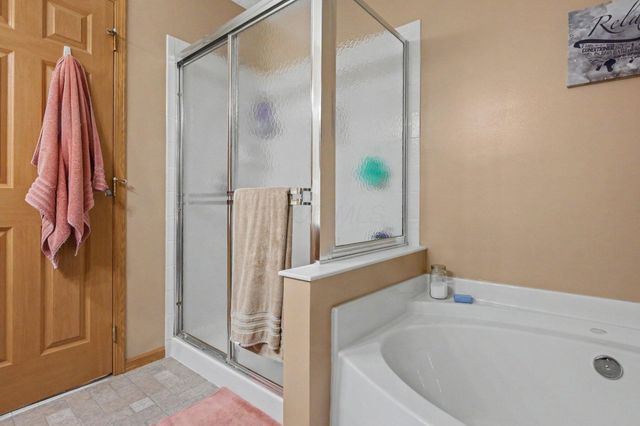 1535 Plowington Drive, Delaware, OH 43015