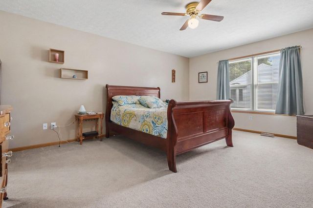 1535 Plowington Drive, Delaware, OH 43015