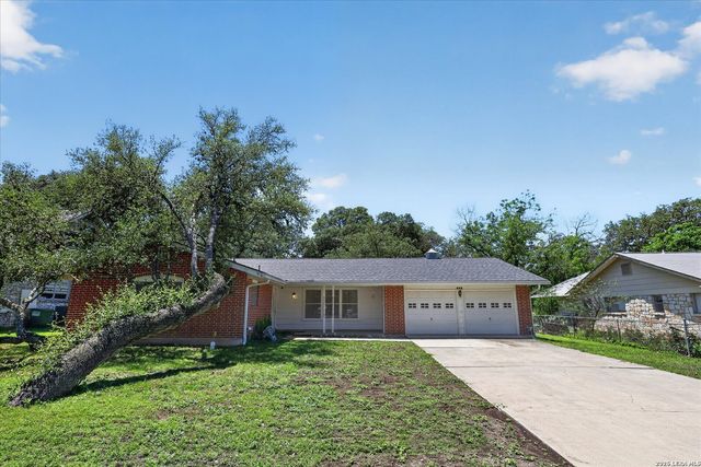 622 Serenade Dr, San Antonio, TX 78216