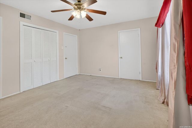 622 Serenade Dr, San Antonio, TX 78216