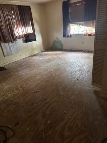 3211 SE Clayton Street, Stuart, FL 34997