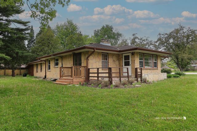 3320 Sharon Place, Zion, IL 60099