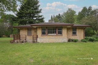 3320 Sharon Place, Zion, IL 60099