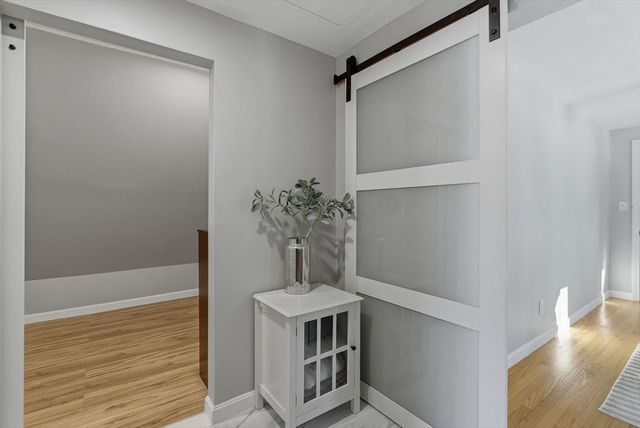 141 Bickford Hill Rd, Gardner, MA 01440