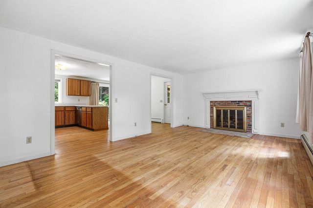333 Harwich Road, Brewster, MA 02631
