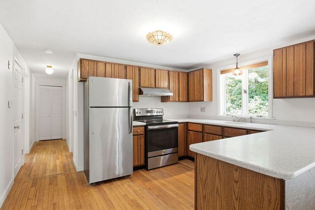 333 Harwich Road, Brewster, MA 02631