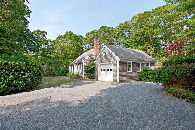 333 Harwich Road, Brewster, MA 02631
