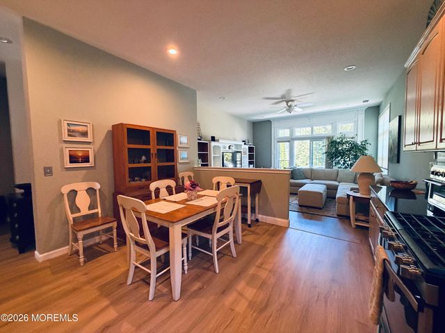 5 Summerfield Drive, Lakewood, NJ 08701