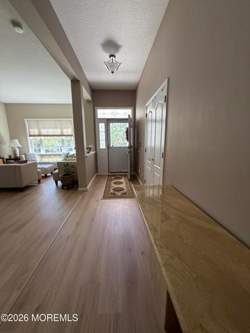 5 Summerfield Drive, Lakewood, NJ 08701