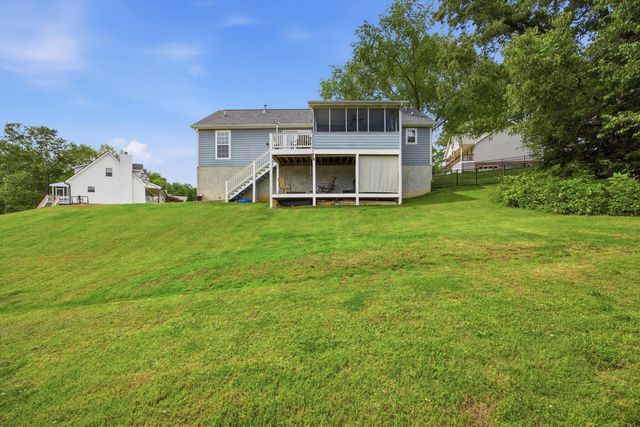 808 Brookcrest Lane, Hixson, TN 37343