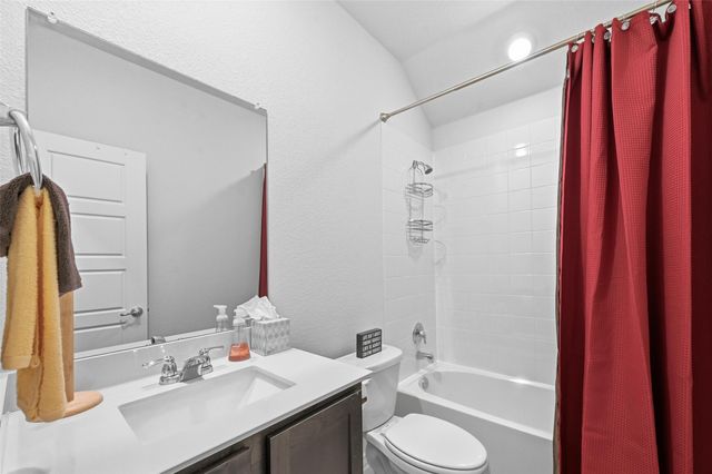 762 Fort Lane, Fate, TX 75189