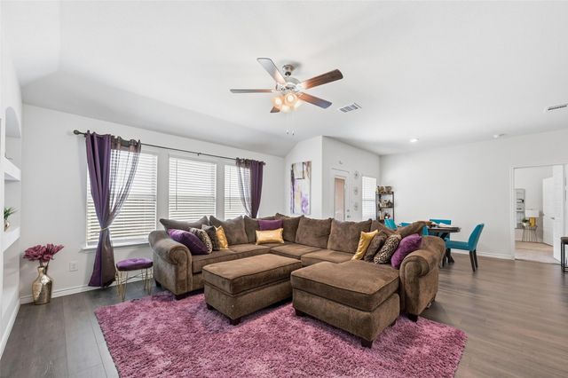 762 Fort Lane, Fate, TX 75189