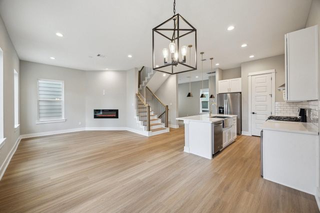 812 Thornton Street D, Houston, TX 77018