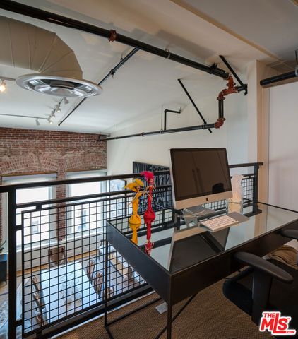 253 S Broadway 502, Los Angeles, CA 90012